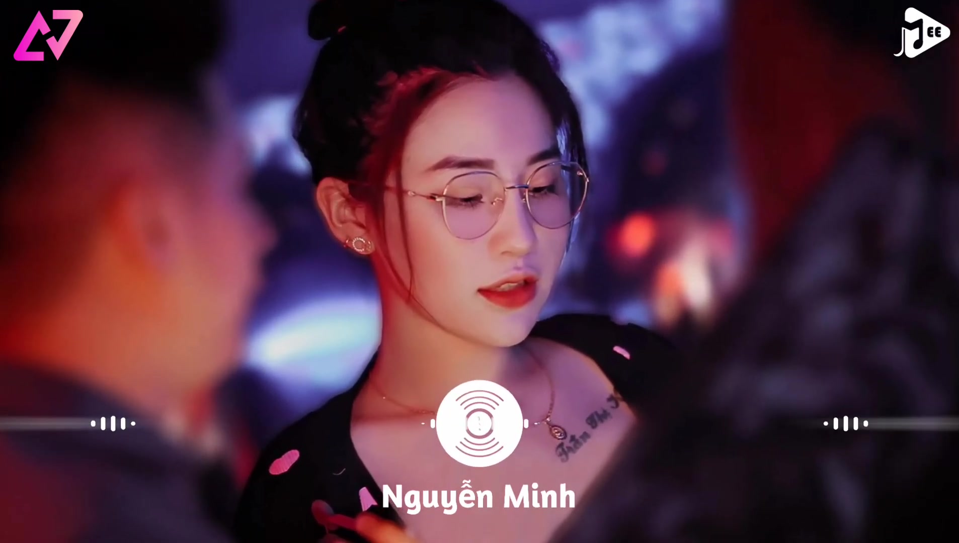 CHỈ MUỐN BÊN ANH THẬT GẦN REMIX YLING x XÁM Nguyễn Minh mp4 COS TV