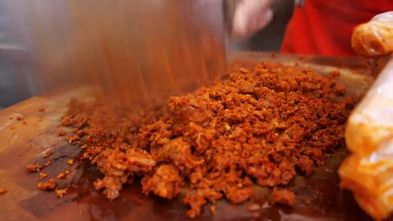 Mexican Food The BEST BEEF SUADERO TACOS in New York City COS.TV
