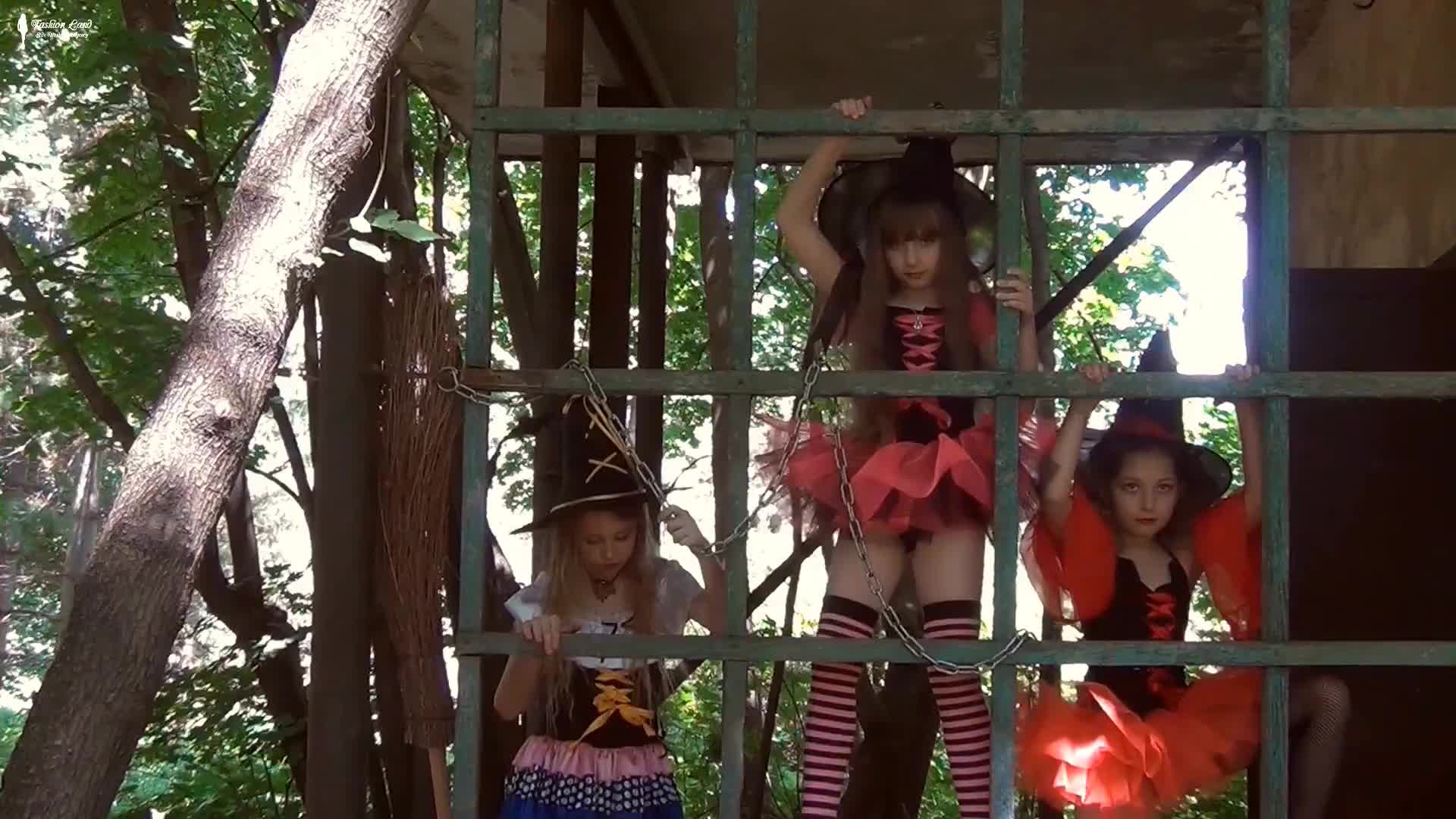 Fashion Land - COS.TV ▶  